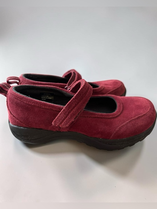 Lands' End Shoes - Lands’ End Burgundy Suede Mary Jane Walking Shoes Women’s 7
